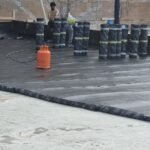 بناء ملاحق جدة – ملاحق سكنية، خارجية، سطح، حوش، وملاحق ساندوتش بانل